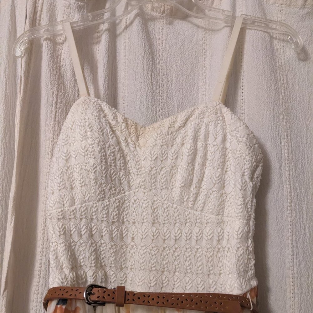 Lily Rose Spring Dress - Picture 3 of 4